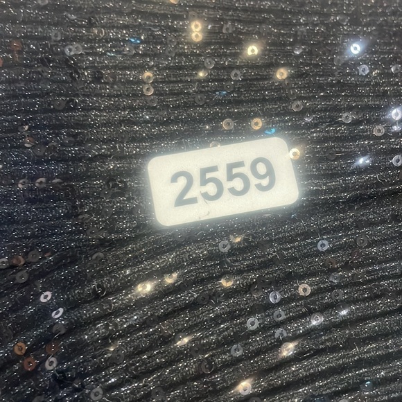 Sequined pantsuit - Picture 8 of 8